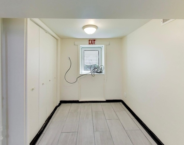 5359 W Berenice Avenue - Photo Thumbnail 18