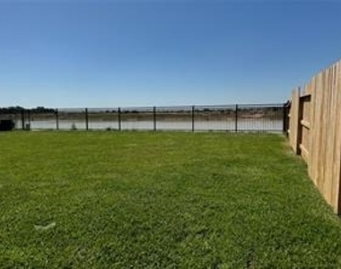26227 Forest Brush Lane - Photo Thumbnail 28