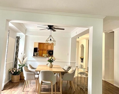 24914 Aughton Court - Photo Thumbnail 7