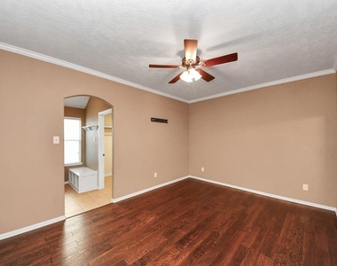 24822 Diamond Run Court - Photo Thumbnail 8