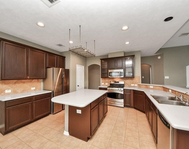 24822 Diamond Run Court - Photo Thumbnail 27