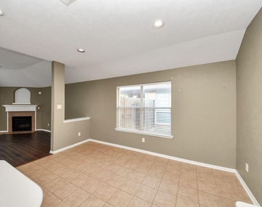24822 Diamond Run Court - Photo Thumbnail 32