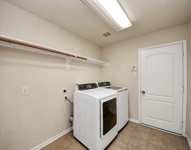 24822 Diamond Run Court - Photo Thumbnail 37