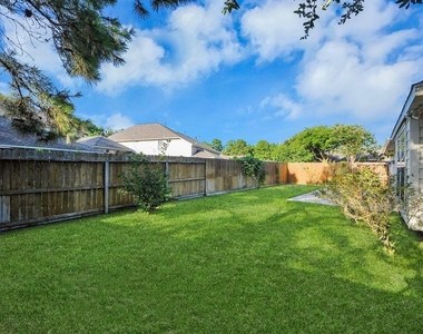 24822 Diamond Run Court - Photo Thumbnail 41