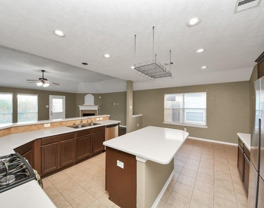 24822 Diamond Run Court - Photo Thumbnail 29