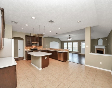 24822 Diamond Run Court - Photo Thumbnail 33