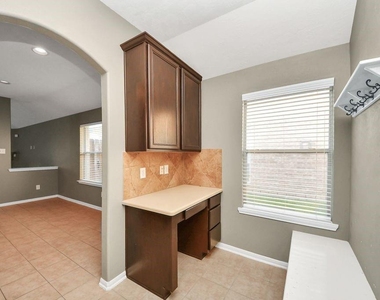 24822 Diamond Run Court - Photo Thumbnail 36