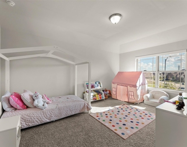 922 Shumard Street - Photo Thumbnail 31