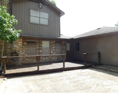 4 Kingsley Court - Photo Thumbnail 19