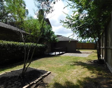 4 Kingsley Court - Photo Thumbnail 14