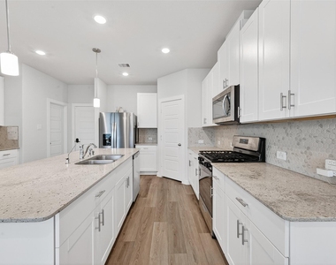 14839 Slow River Ave - Photo Thumbnail 13