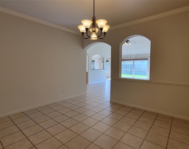4822 Bonny Loch Lane - Photo Thumbnail 23