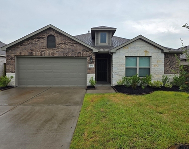 20714 Southern Woods Drive - Photo Thumbnail 3