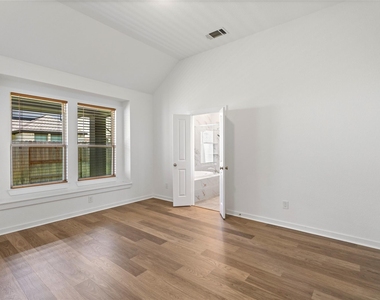 1052 Shoal Creek Trail - Photo Thumbnail 20