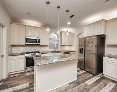 6314 Holly Canyon Court - Photo Thumbnail 11