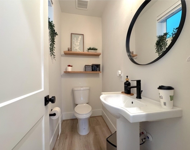 5632 Bertellis Lane - Photo Thumbnail 6