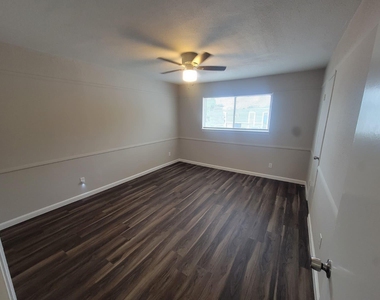 6051 Fondren Road - Photo Thumbnail 5