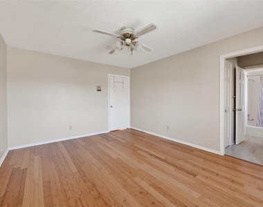 11302 Hylander Drive - Photo Thumbnail 33