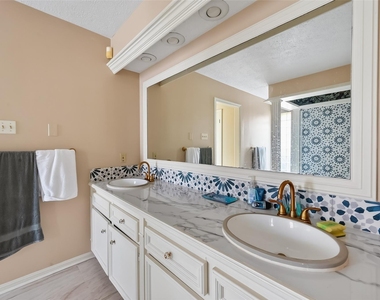 11302 Hylander Drive - Photo Thumbnail 28
