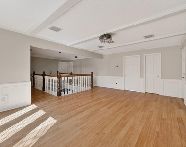 11302 Hylander Drive - Photo Thumbnail 25