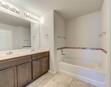 29222 Dunns Creek Court - Photo Thumbnail 23