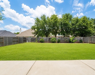 1815 Granite Field Lane - Photo Thumbnail 33