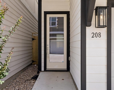 208 Clark Meadows Lane - Photo Thumbnail 4