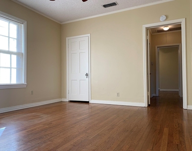 1317 Sneed Drive - Photo Thumbnail 18