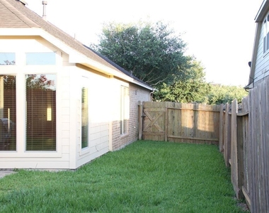 4510 Long Creek Drive - Photo Thumbnail 23