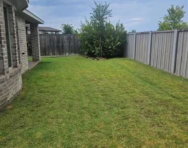 21131 Armstrong County Drive - Photo Thumbnail 13