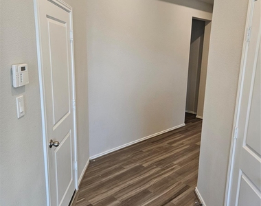 21131 Armstrong County Drive - Photo Thumbnail 9
