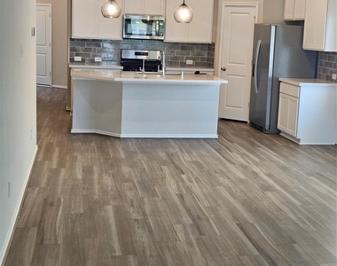 21131 Armstrong County Drive - Photo Thumbnail 16