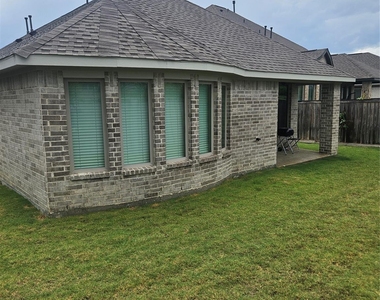 21131 Armstrong County Drive - Photo Thumbnail 12