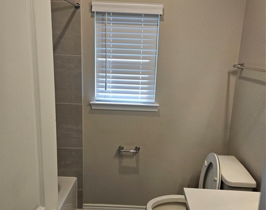 21131 Armstrong County Drive - Photo Thumbnail 15