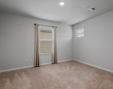 5728 Palm Flower Drive - Photo Thumbnail 14