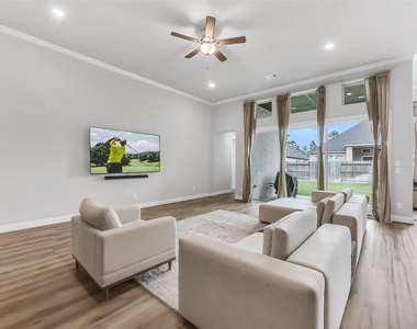 11927 Carillon Forest Drive - Photo Thumbnail 9