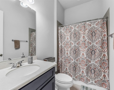 11927 Carillon Forest Drive - Photo Thumbnail 32