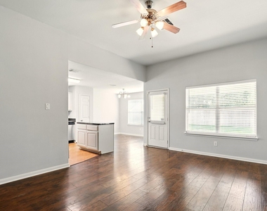 4006 Enclave Mist Lane - Photo Thumbnail 4