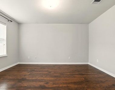 4006 Enclave Mist Lane - Photo Thumbnail 11