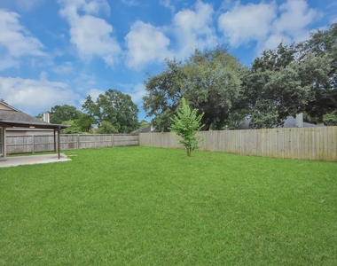 15739 Oak Mountain Dr - Photo Thumbnail 36