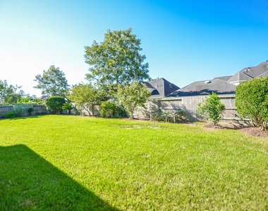 4315 Village Forest Drive - Photo Thumbnail 43