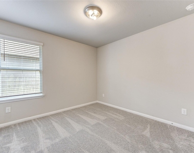 1218 Glendora Drive - Photo Thumbnail 32