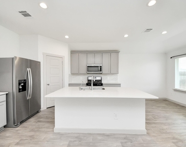 7923 Cattleman Valley Drive - Photo Thumbnail 8