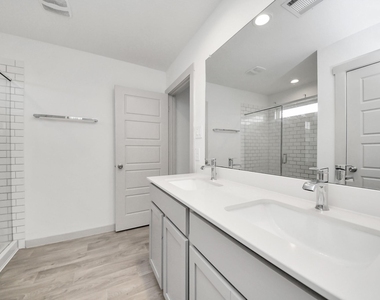 7923 Cattleman Valley Drive - Photo Thumbnail 21