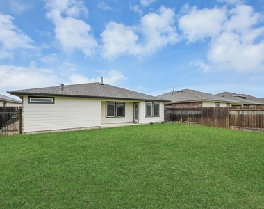 7923 Cattleman Valley Drive - Photo Thumbnail 32