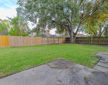 9810 Jockey Club Drive - Photo Thumbnail 22