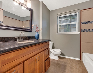 11826 Oceanview Street - Photo Thumbnail 18