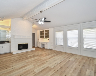 3107 Barnhill - Photo Thumbnail 5