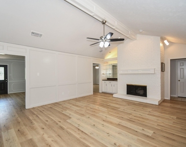 3107 Barnhill - Photo Thumbnail 6
