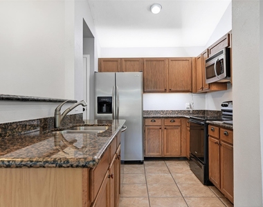 15 Tulip Hill Court - Photo Thumbnail 8